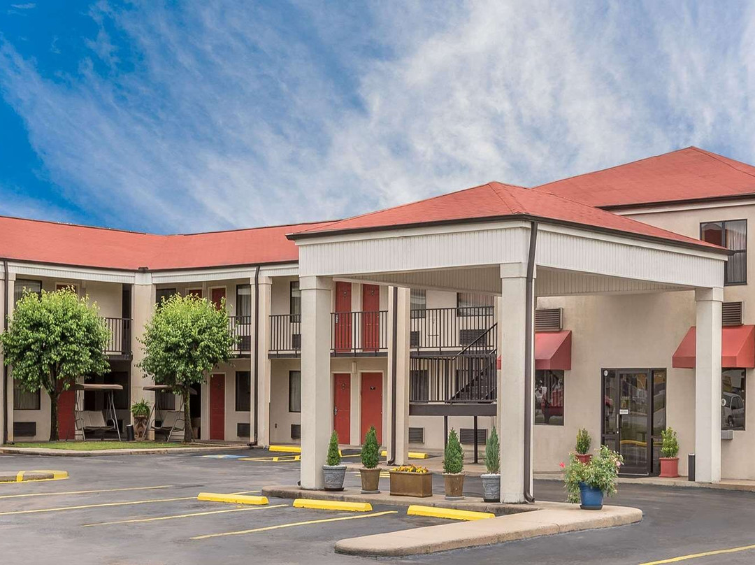 Benton酒店住宿-Super 8 by Wyndham Bryant Little Rock Area