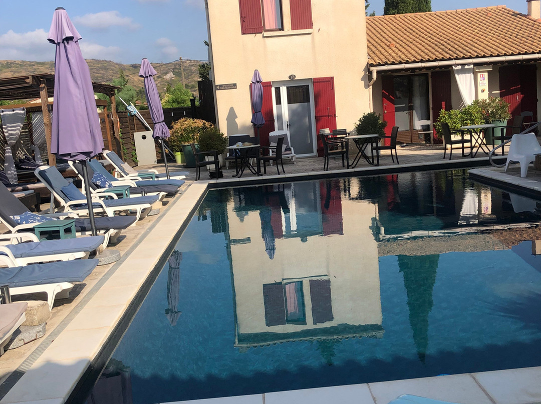 Le Mas des Amandiers主图