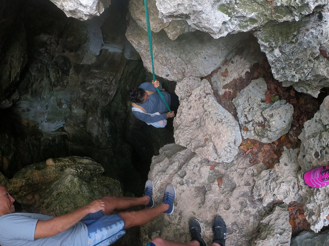 Go Caving Bonaire-Kralendijk必去景点