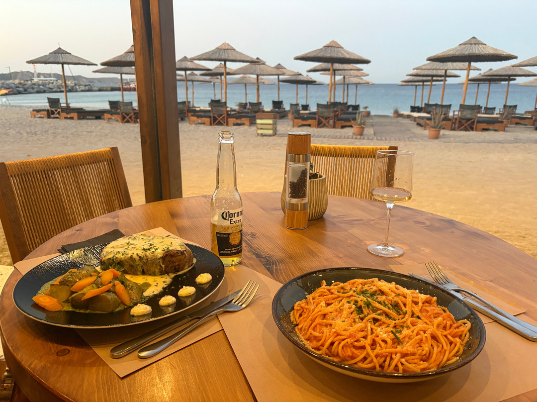 Faros  Seaside  Restaurant