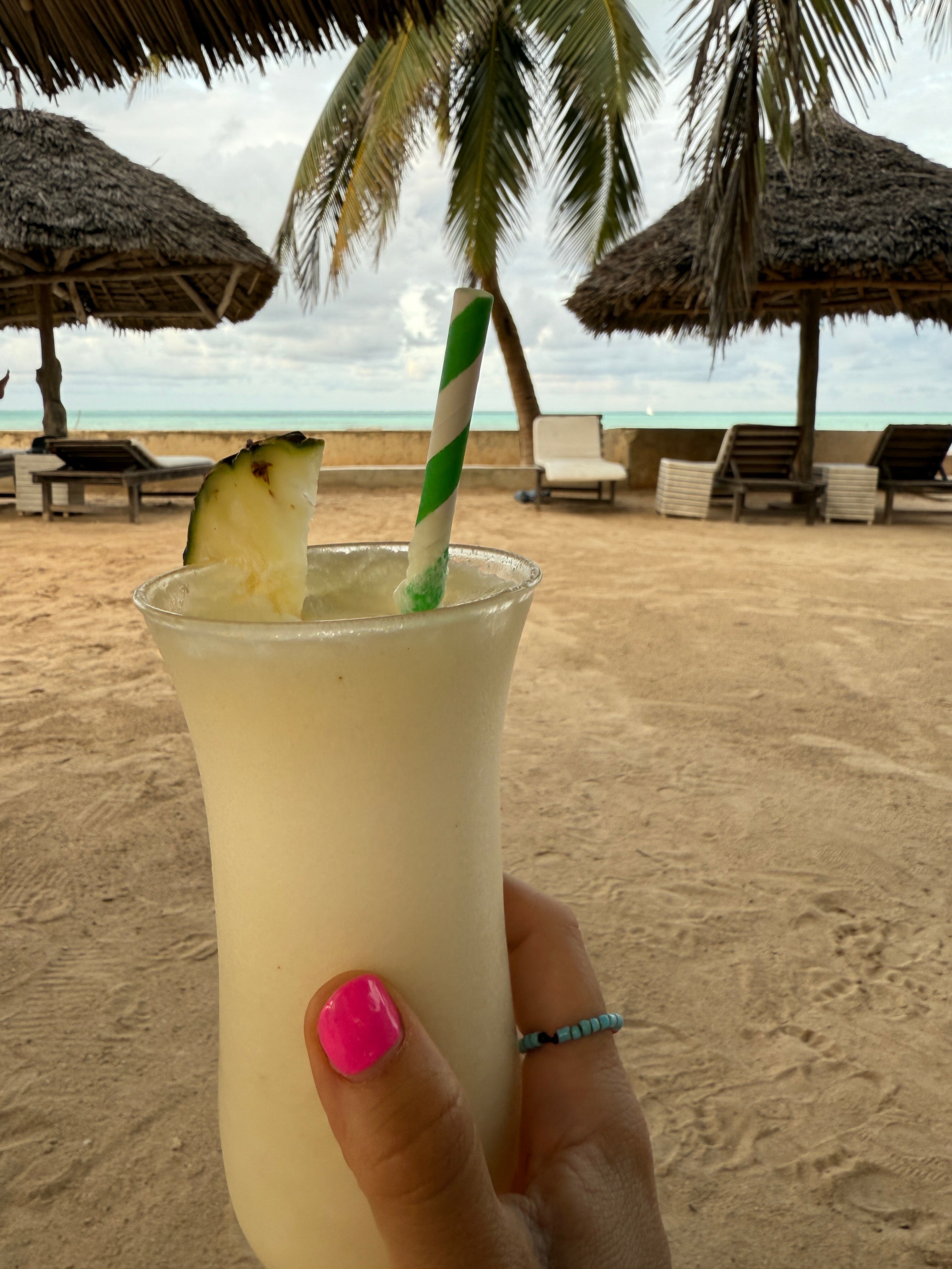 Casa Beach Hotel-官方