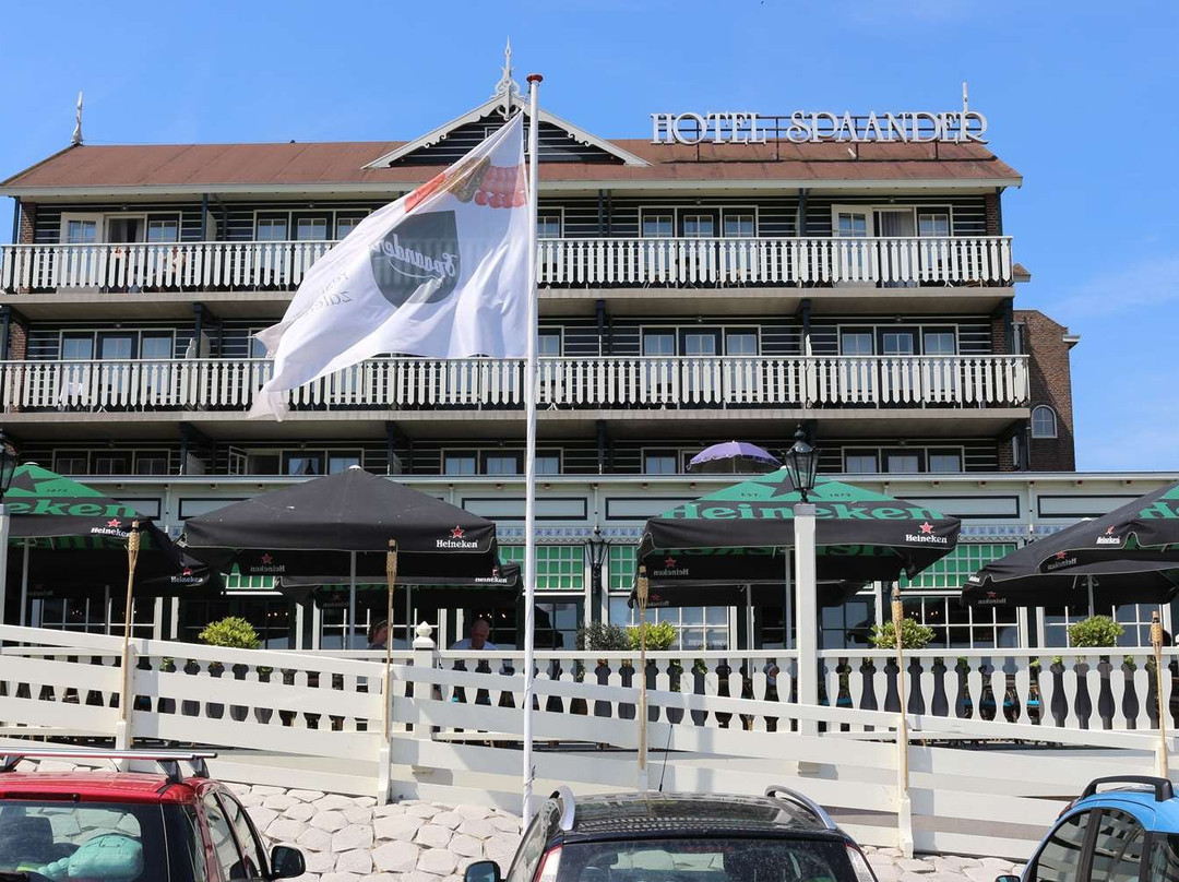 斯班德尔艺术酒店主图