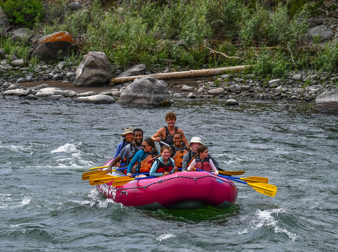 Flying Pig Adventure Company-加德纳必去景点