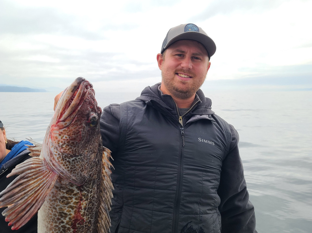 Marcus Kennett Fishing Charters-Port Renfrew必去景点