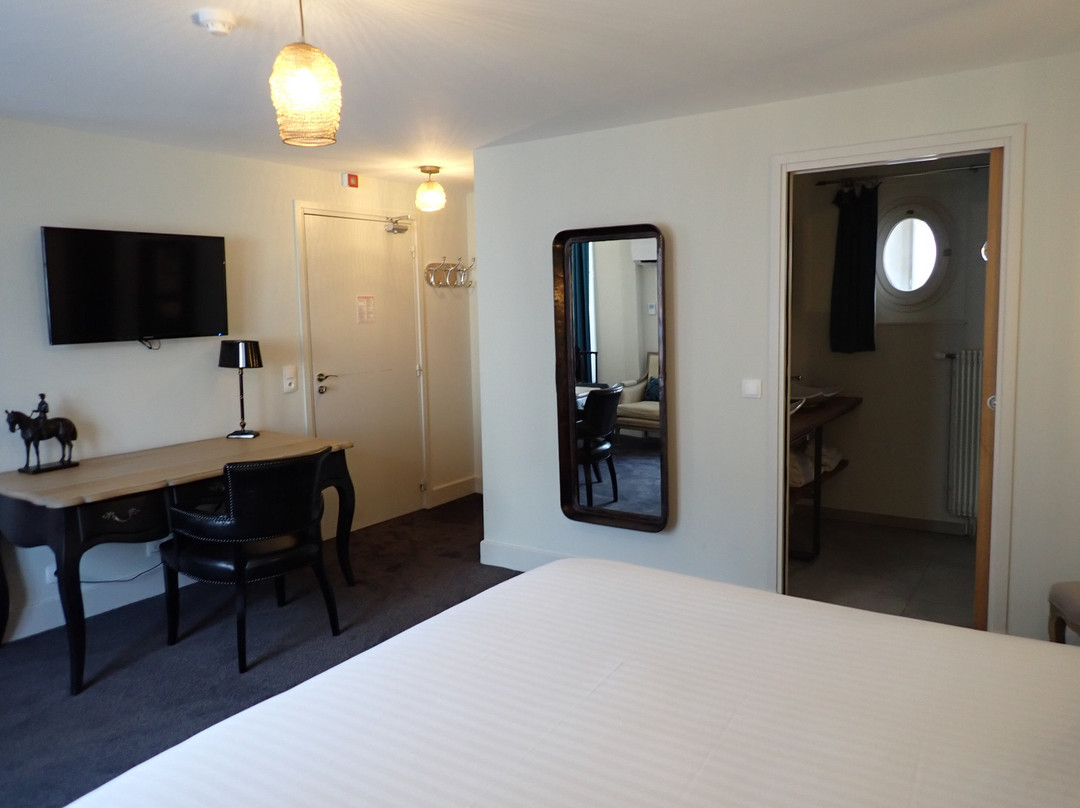 Hotel Le Chantilly主图