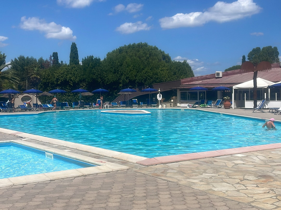 拉布卡德尔加托酒店主图