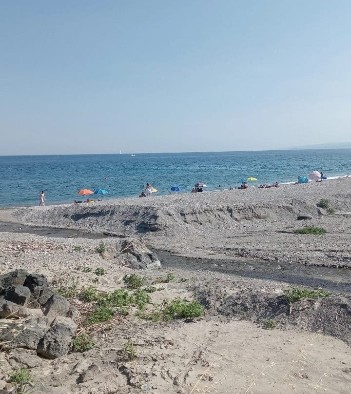 Spiaggia di Recanati-Giardini Naxos必去景点