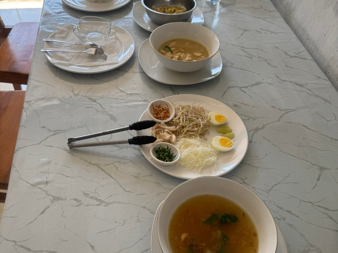 Putu's Cooking Class-罗威那海滩必去景点