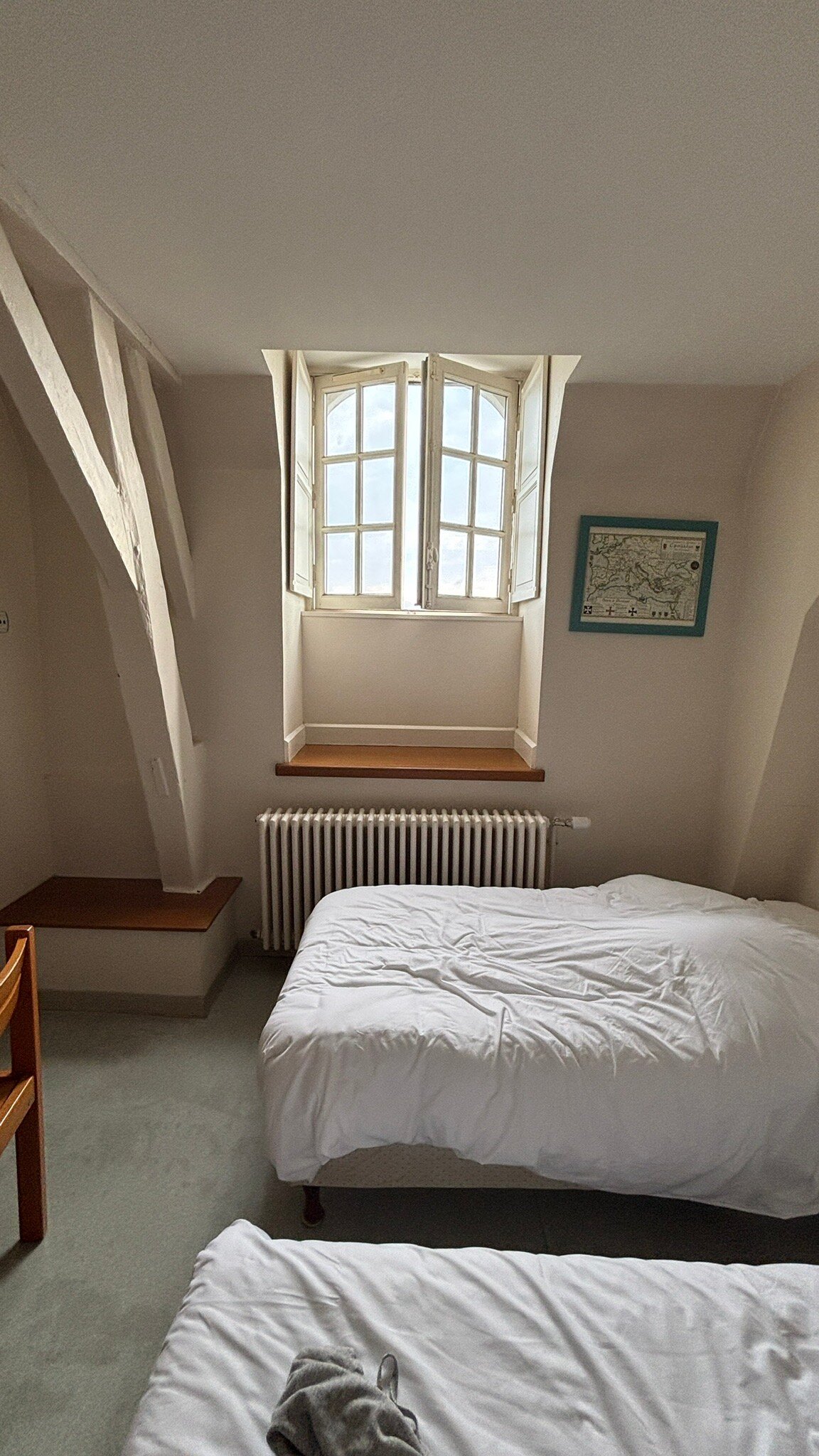 Hotellerie Saint Yves-官方