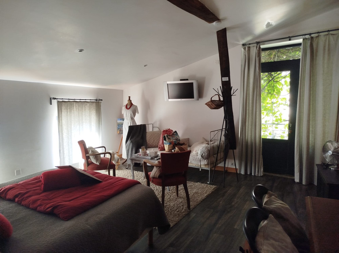 La Demeure Des Maîtres主图