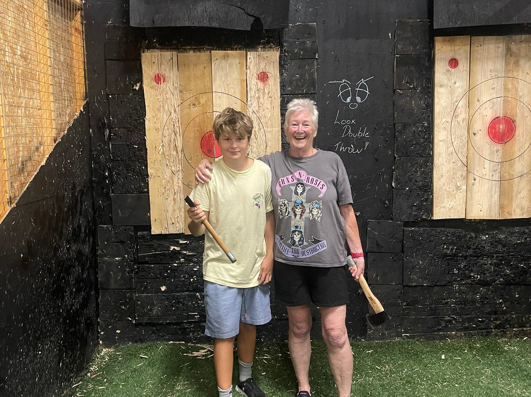 Axed and Enraged-敦提必去景点