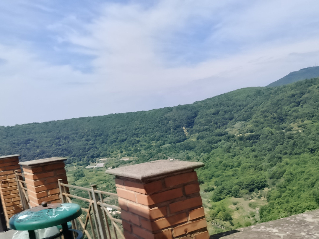 Terrazza degli innamorati-Nemi必去景点