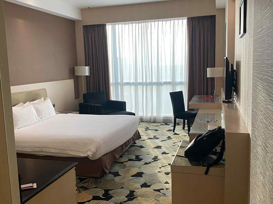 古晋帝国酒店主图