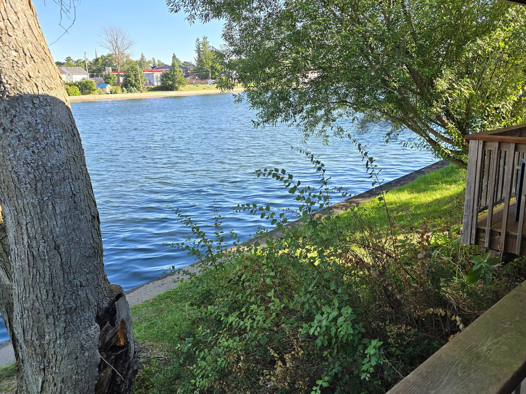 The Water's Edge Inn主图