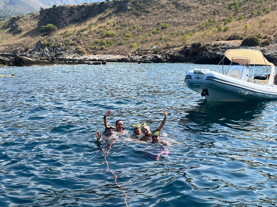 Zingaronboat-戈尔福海堡必去景点