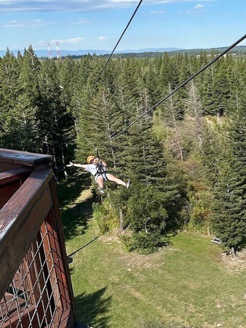Glacier ZipLines-Columbia Falls必去景点