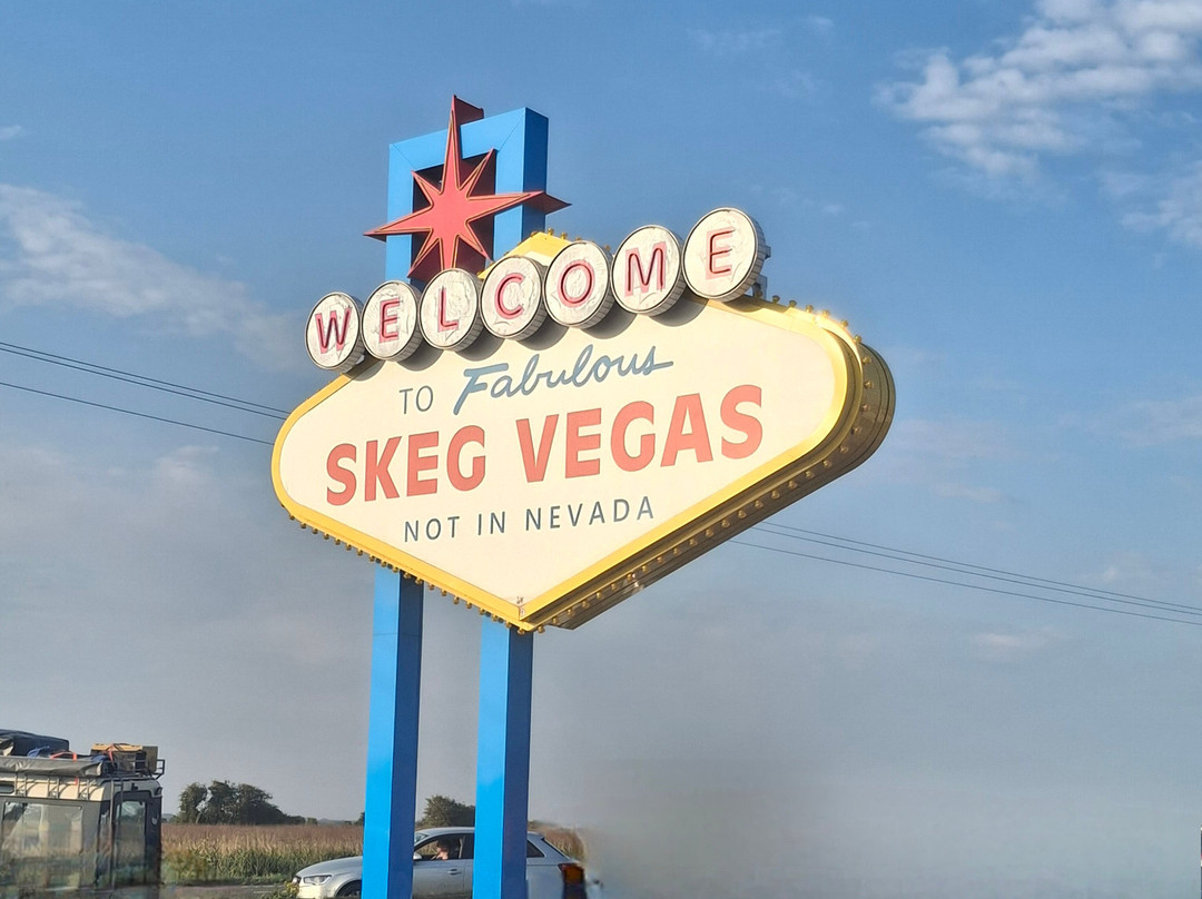 Heron's Mead Caravan Park & Fishing Lakes-斯凯格内斯必去景点