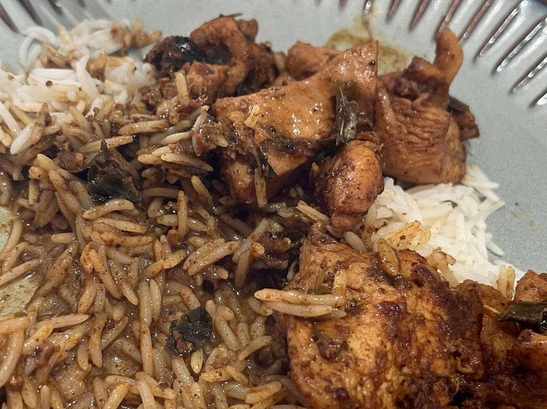 Tides Beach Bar & Restaurant