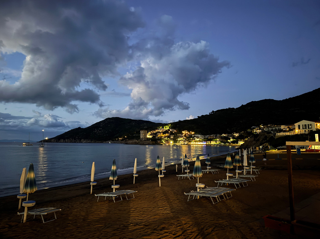 Bagno Il Delfino-Isola del Giglio必去景点