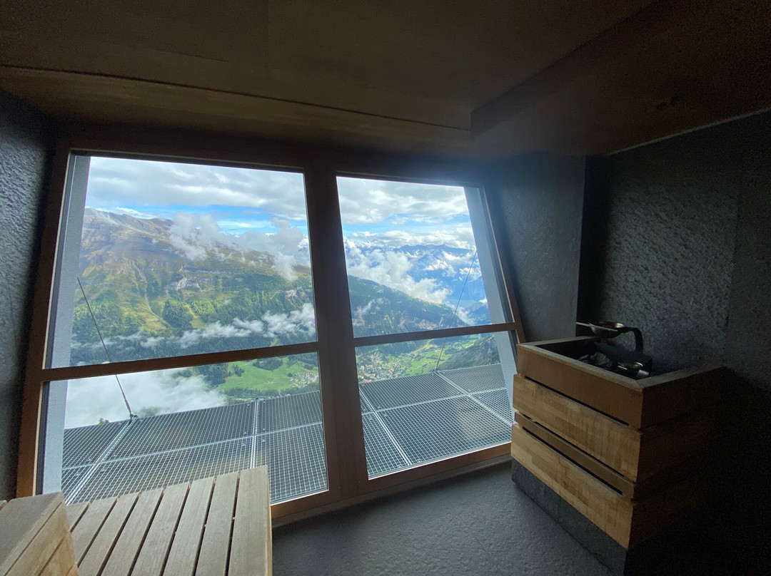 Gemmi Lodge 2350