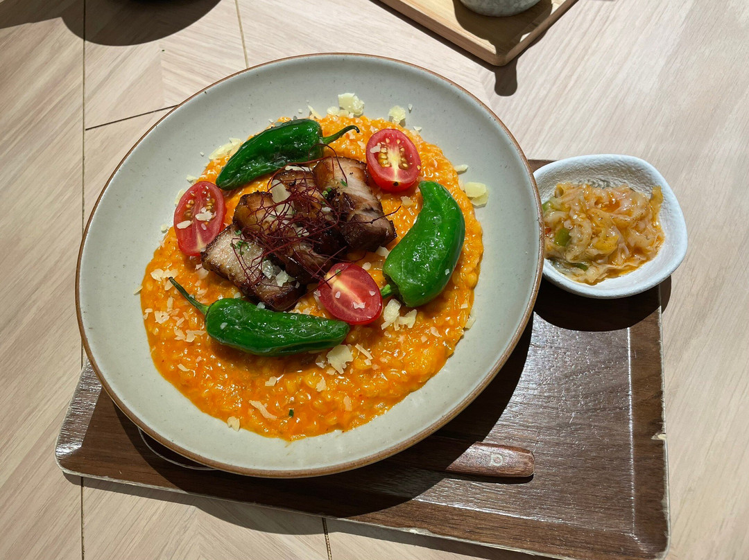 QUE (Hysan Place, Causeway Bay)
