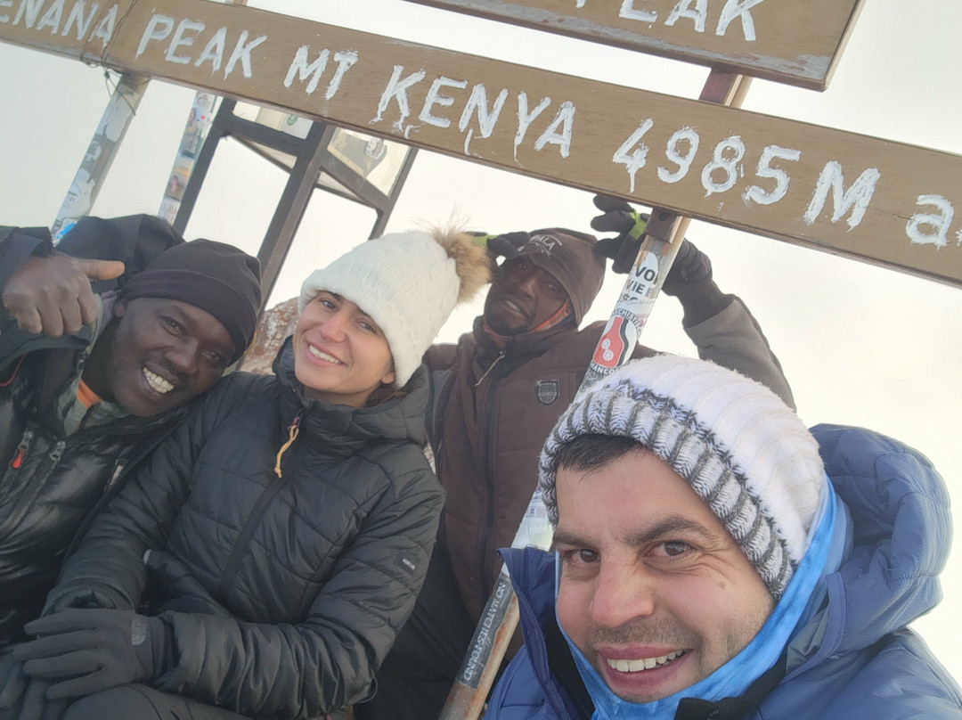 Polemark Tours-肯尼亚山国家公园必去景点