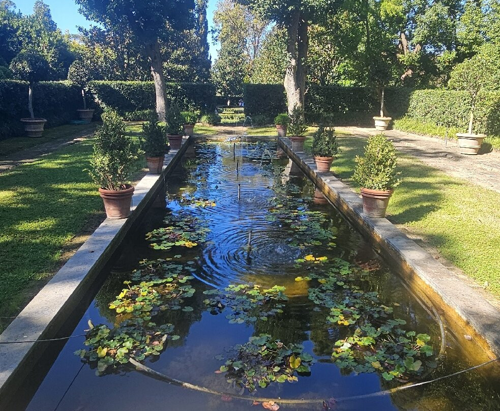 Giardini della Landriana-Tor San Lorenzo必去景点
