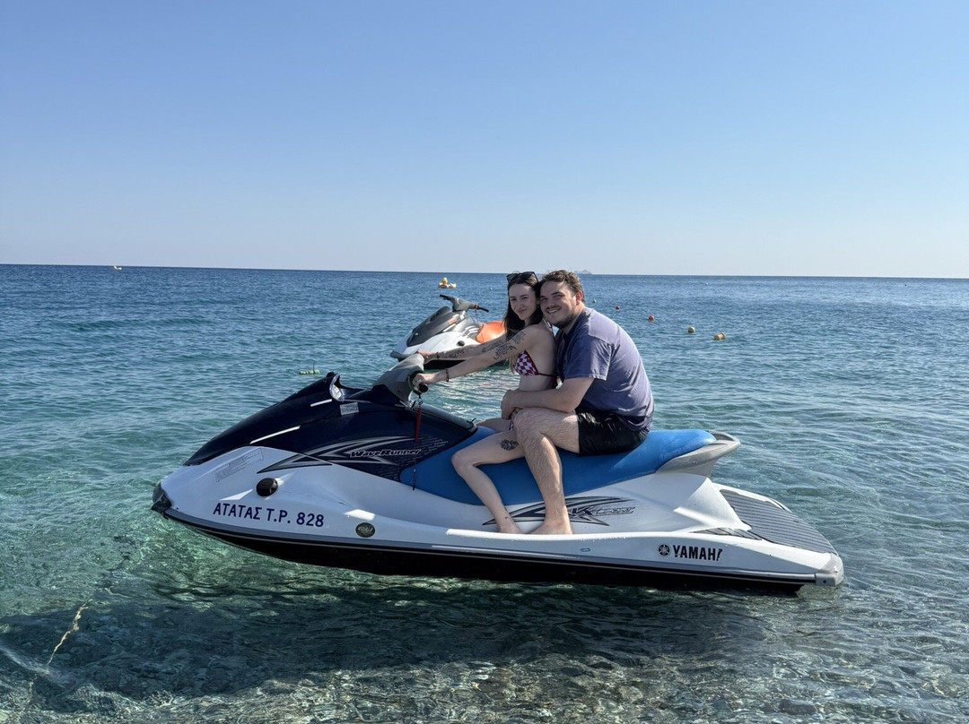 𝗕𝗹𝘂𝗲 𝗟𝗶𝗴𝗵𝘁 𝗪𝗮𝘁𝗲𝗿𝘀𝗽𝗼𝗿𝘁𝘀 𝗥𝗵𝗼𝗱𝗲𝘀-Afandou必去景点