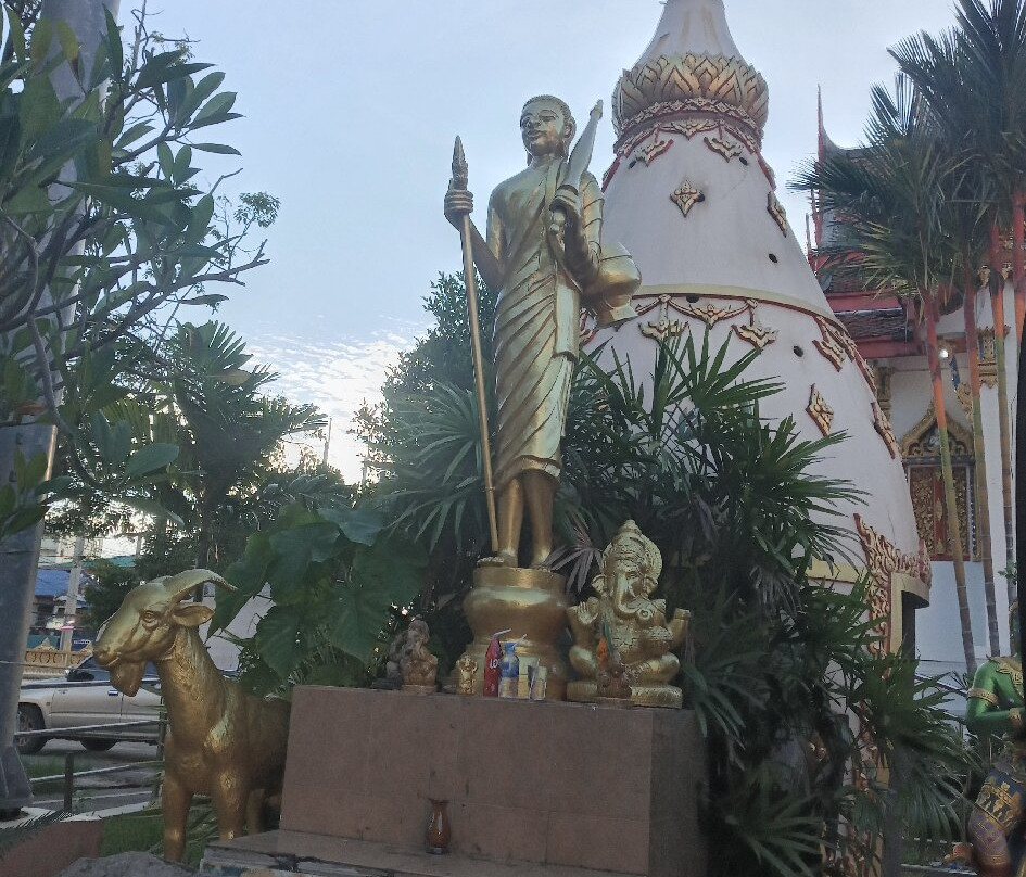 Wat Karon-Karon Beach必去景点