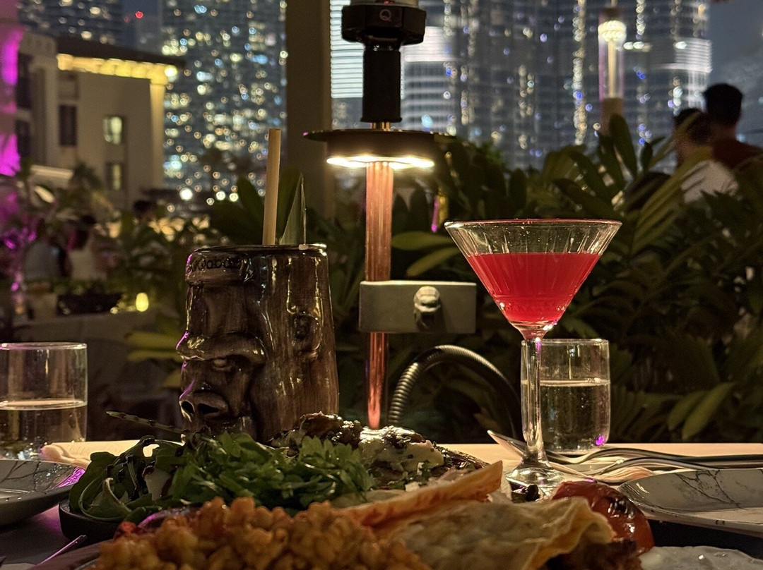 Huqqabaz Souk Al Bahar