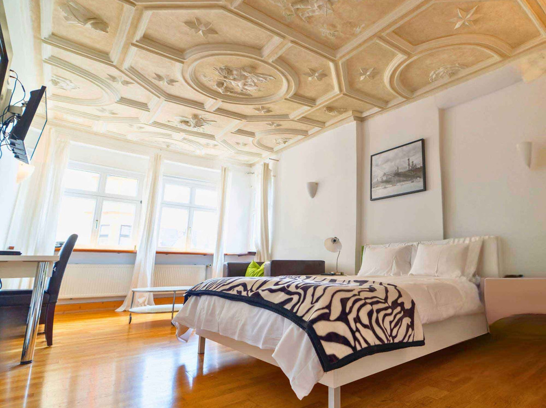 The Square Coburg Hotel主图