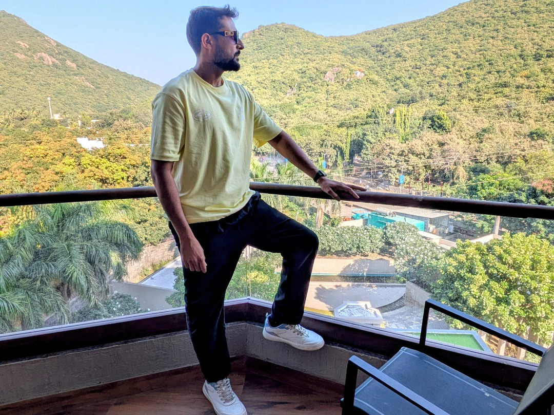 The Fern Leo Resort & Club Junagadh主图