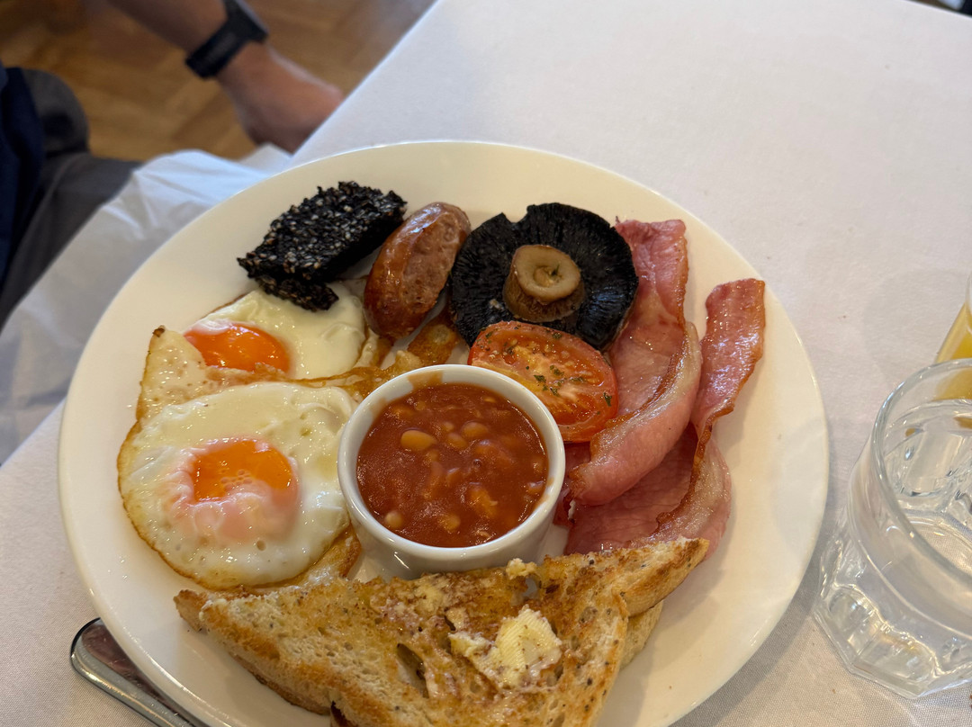 The Old New Inn主图