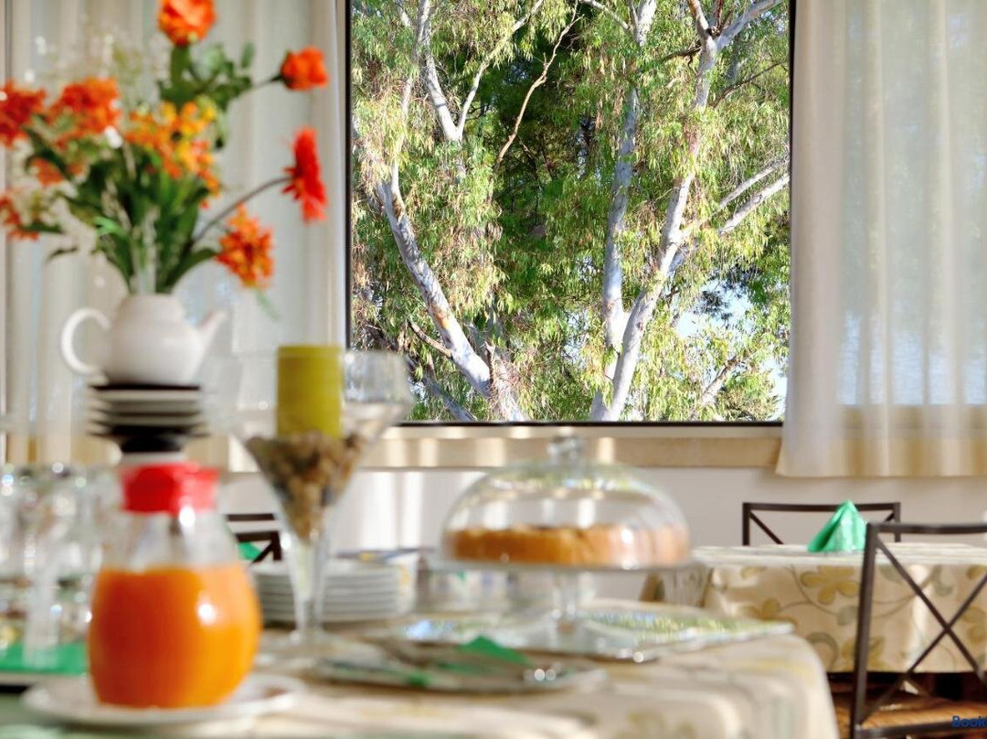 Hotel La Campana主图