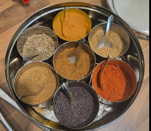 Cooking With Monisha-豪恩斯洛必去景点