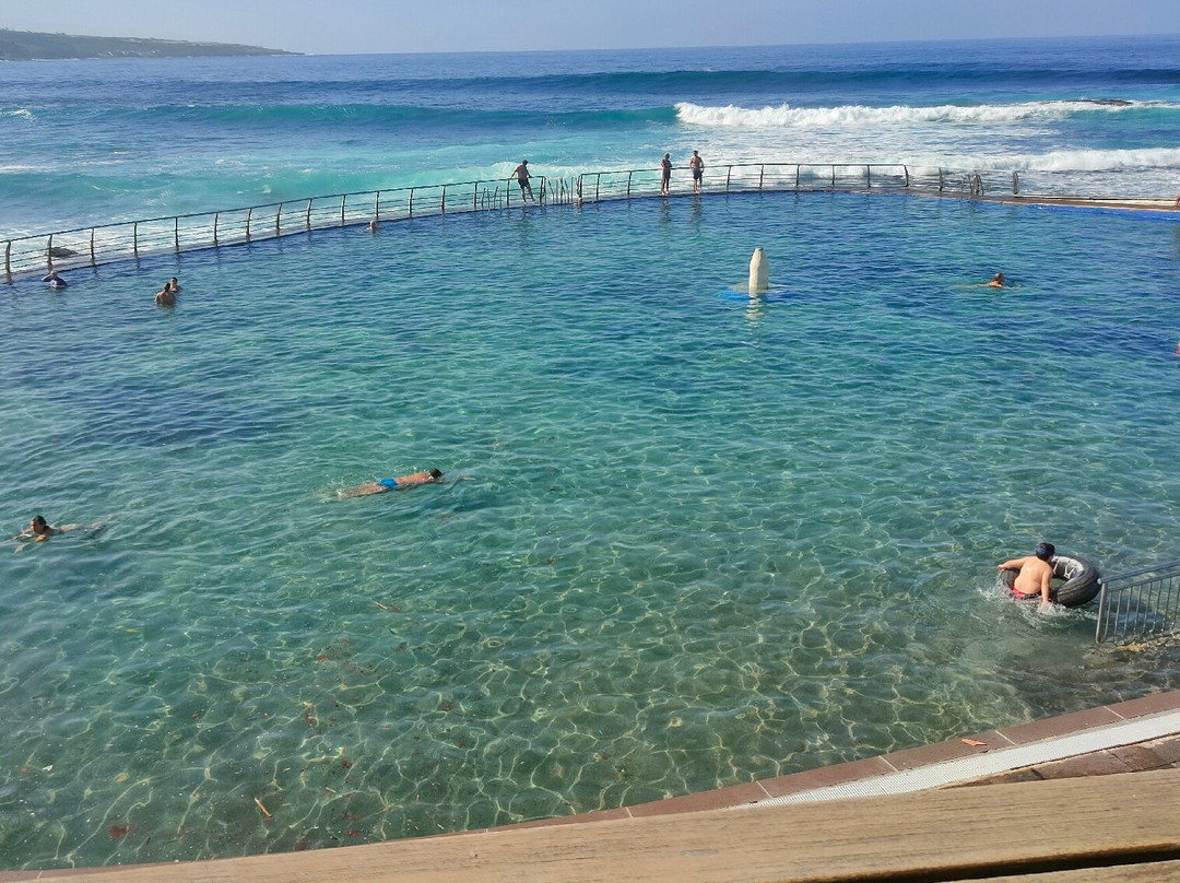 Piscina natural Punta del Hidalgo-Punta del Hidalgo必去景点