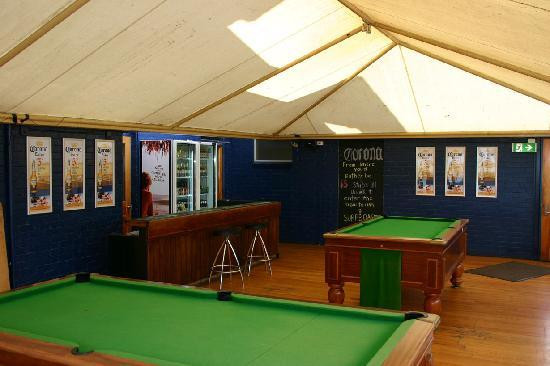 Sportsman's Hall Hotel主图