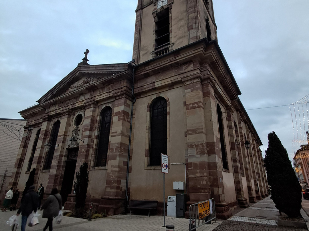 Eglise Saint-Nicolas-萨尔格米纳必去景点