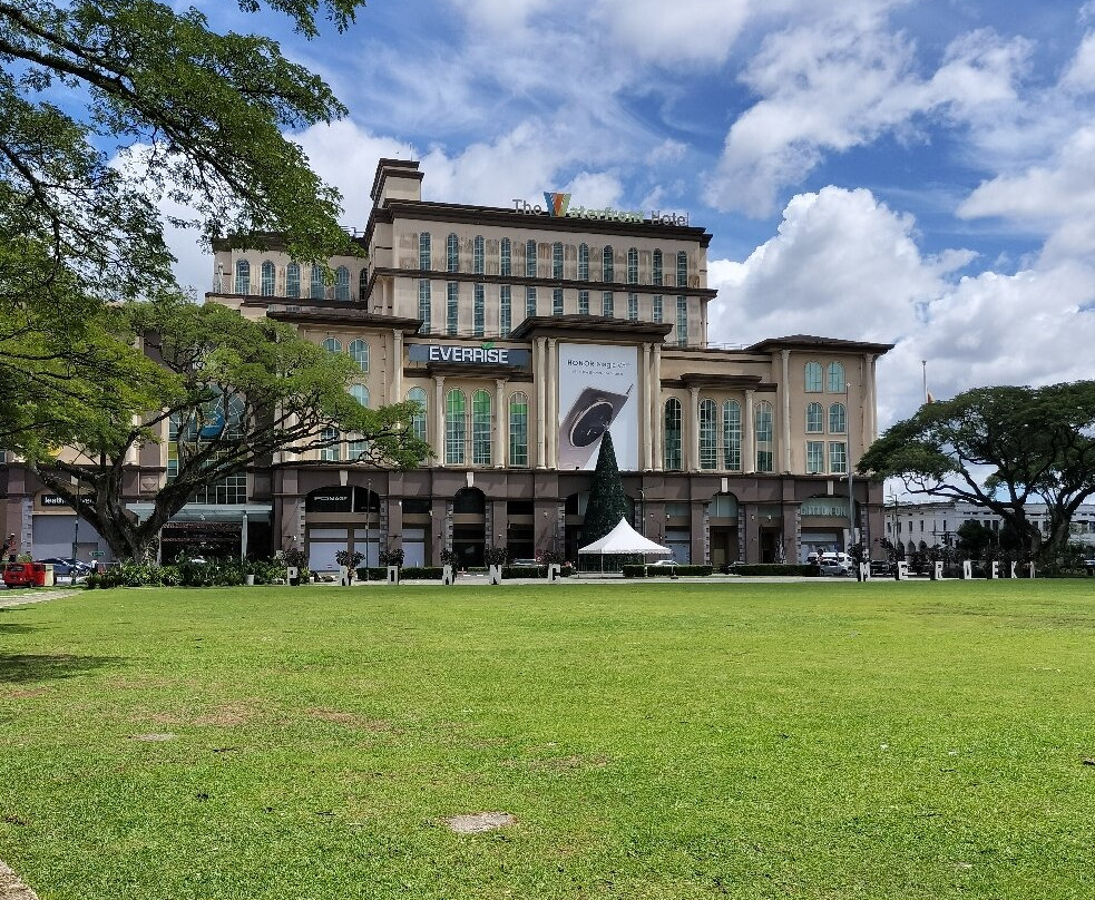 Plaza Merdeka Shopping Mall-古晋必去景点