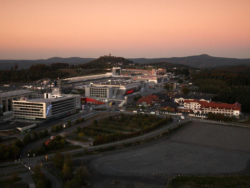 Nürburgring Motorsport Hotel主图