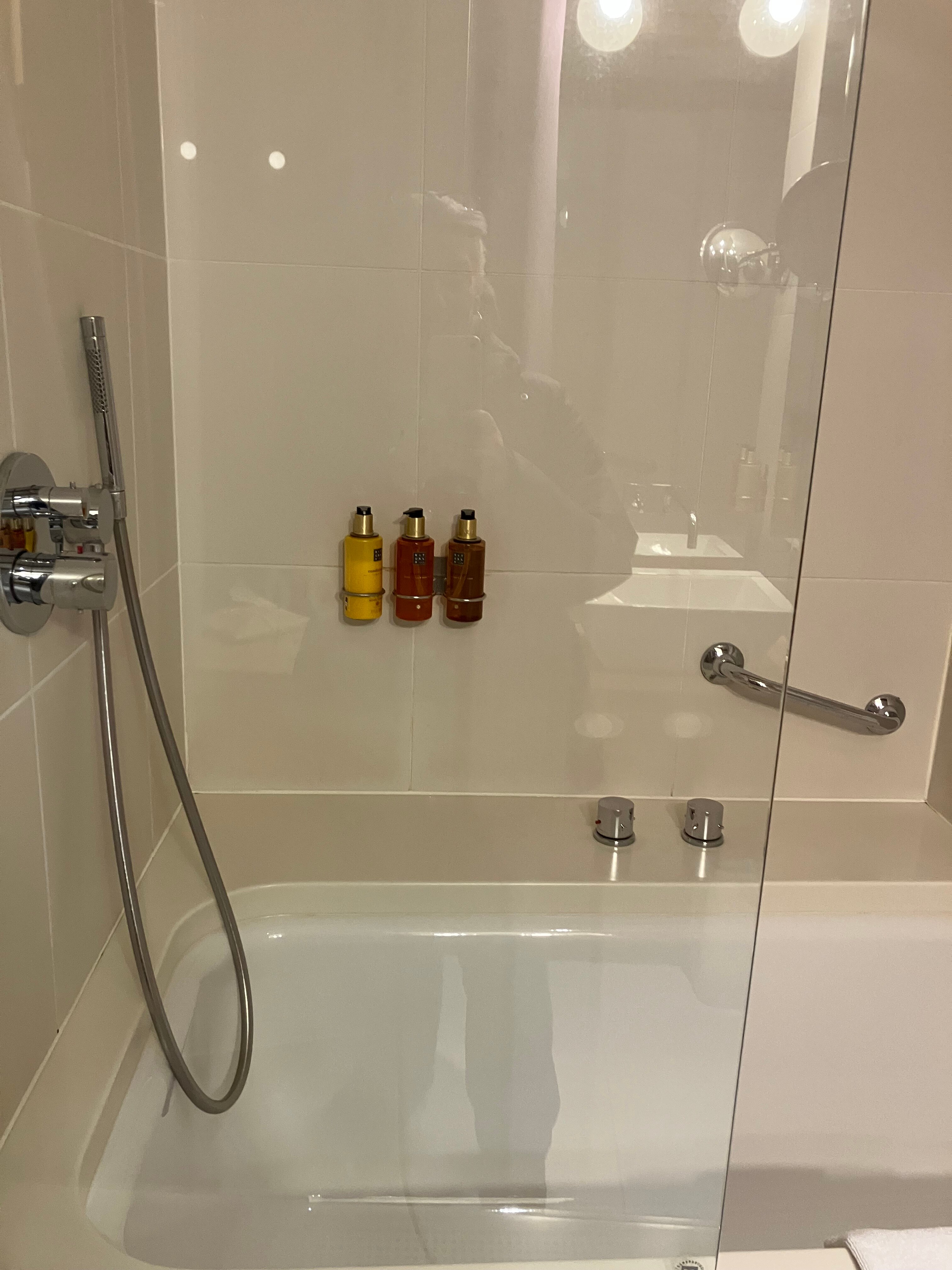 圆顶温泉酒店-浴室