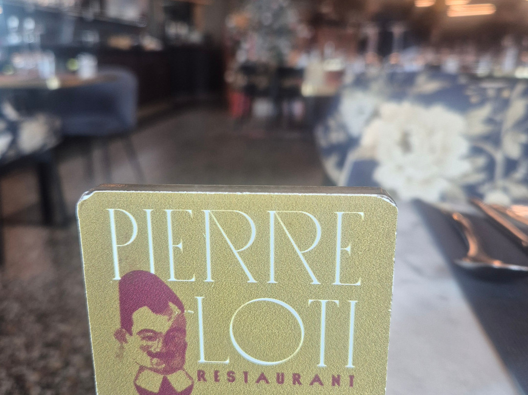 Dina Morgabine Saint Denis主图