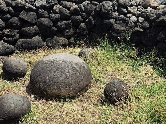 Ahu Te Pito Kura-复活节岛必去景点