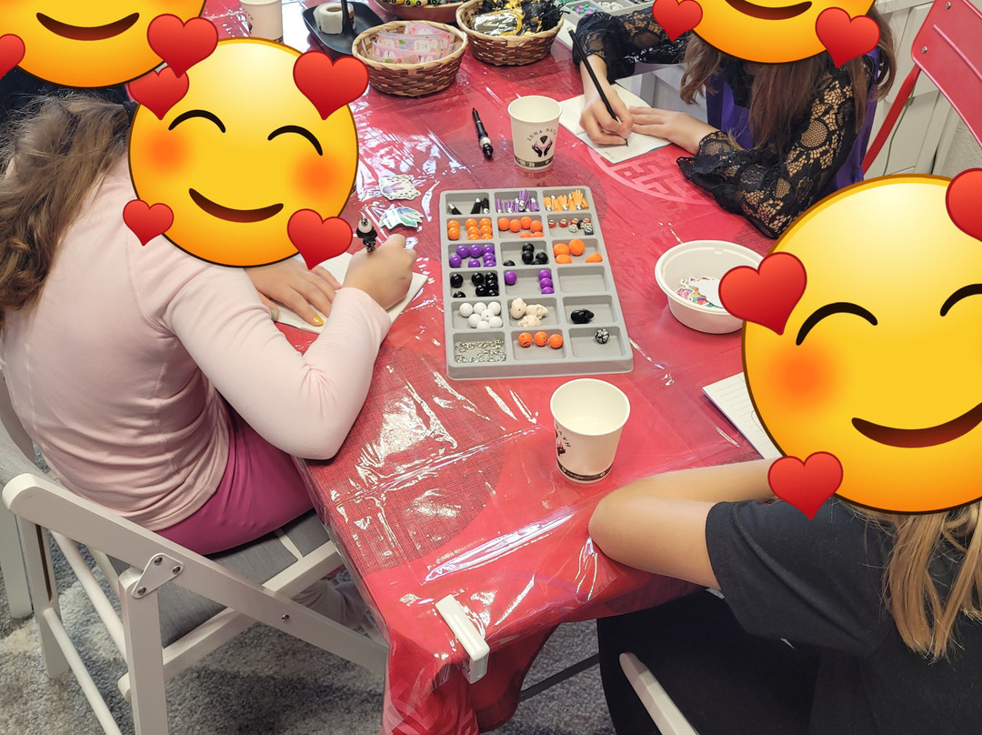 Le Studio de Luna Nath-Cranves-Sales必去景点