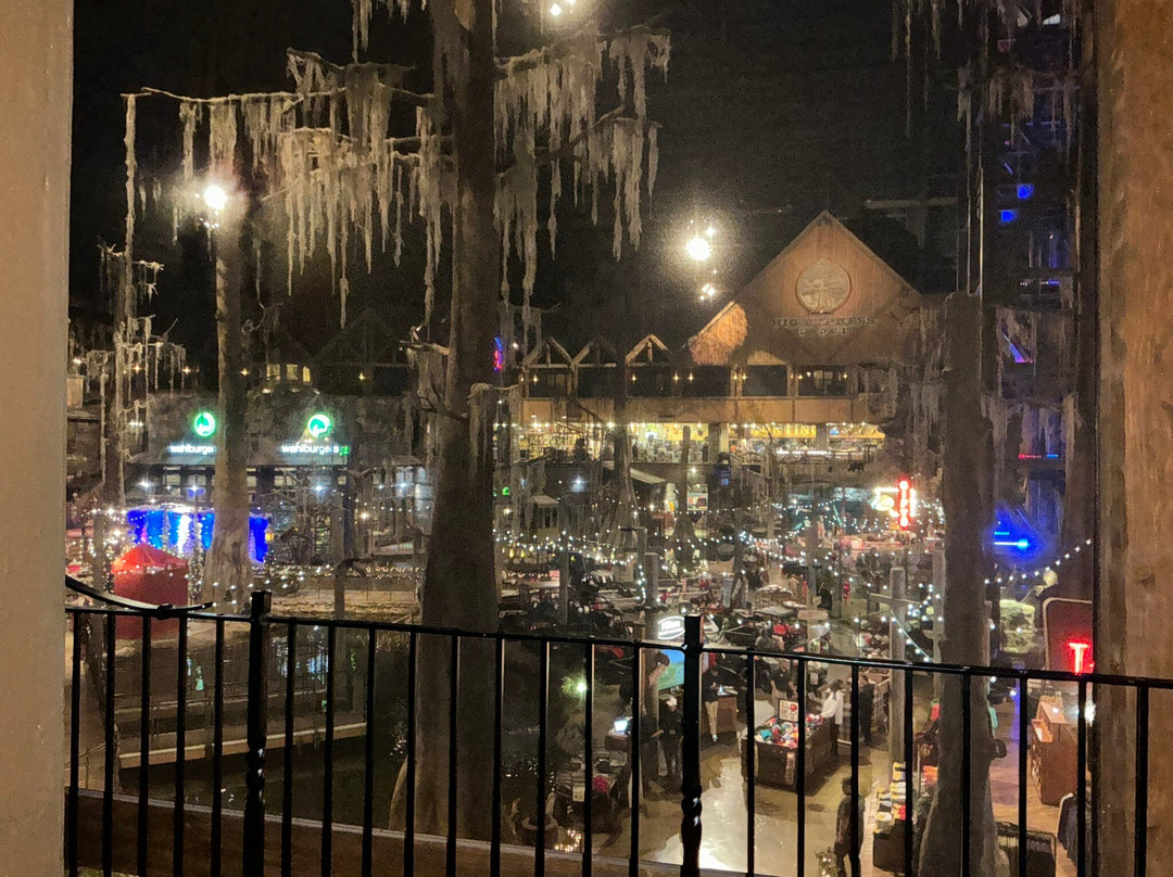 Bass Pro Shops at the Pyramid-孟菲斯必去景点