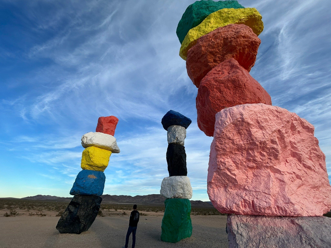 Seven Magic Mountains-Jean必去景点