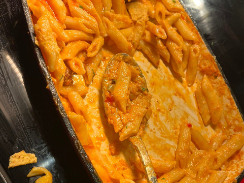 Plaza Premium Lounge Heathrow T2 Departures-伦敦必去景点