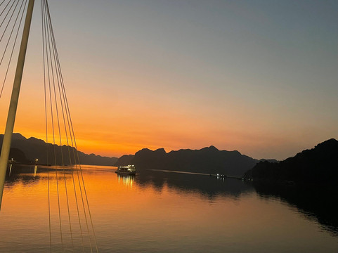 Calypso Cruises-海防必去景点