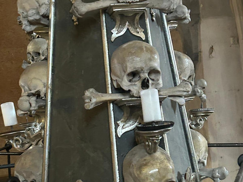 Sedlec Ossuary-库特纳霍拉必去景点