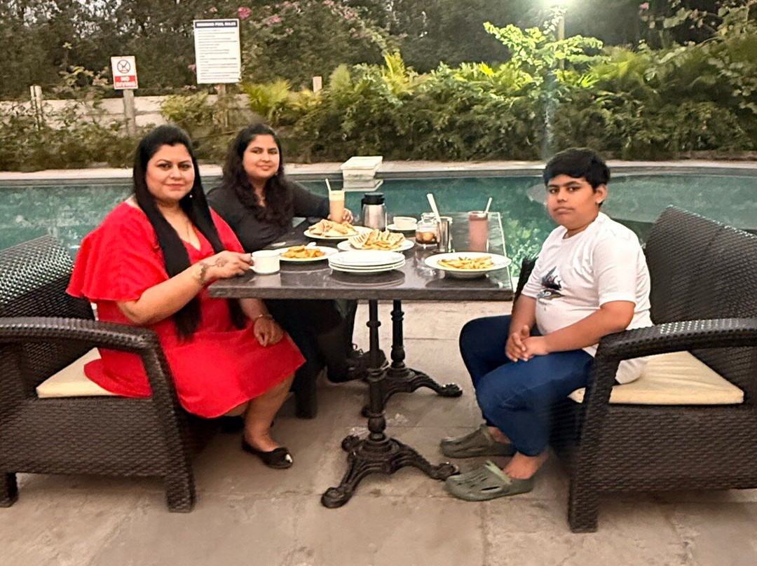 芬恩海滨豪华帐篷度假村主图